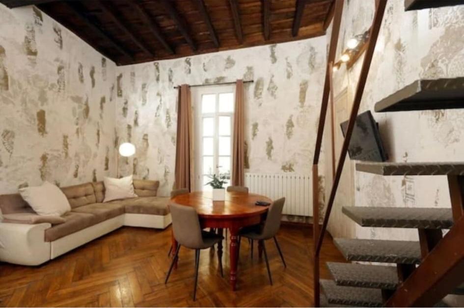 Elegante Appartamento Nel Cuore Di Torino エクステリア 写真